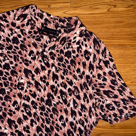 Allsaints Monteray Short Sleeve Shirt in White & Orange & Black Leopard Print - Picture 5 of 8